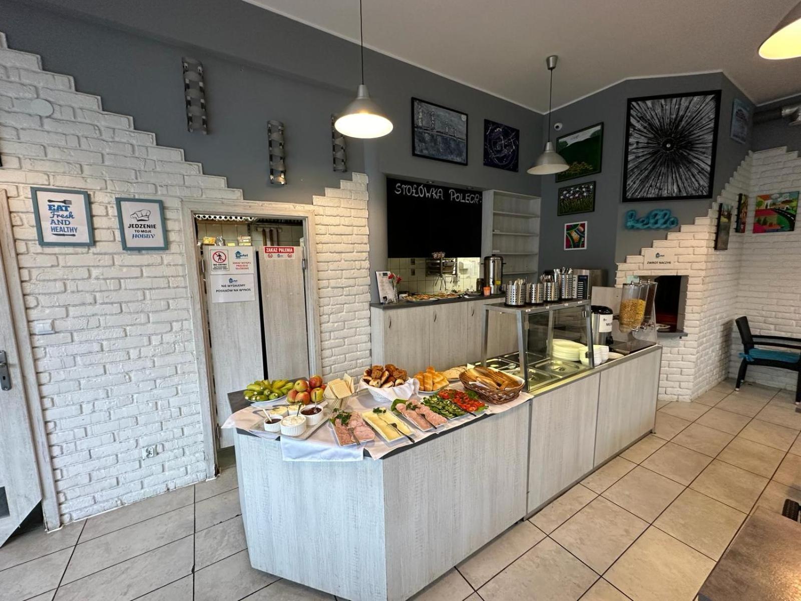 Hostel Centrum Radom Extérieur photo