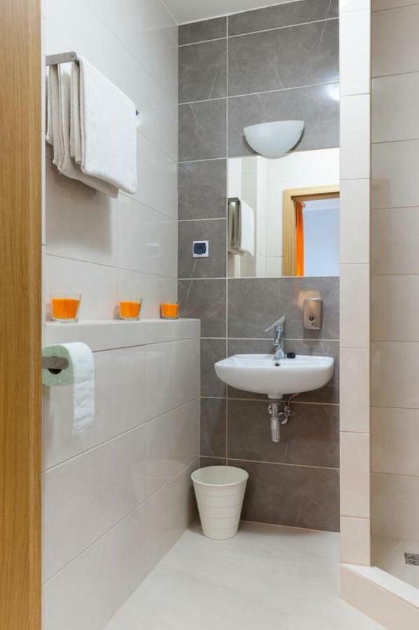 Hostel Centrum Radom Extérieur photo